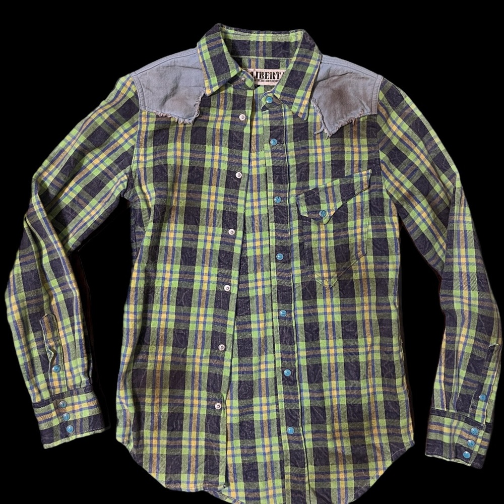 Pink Liberta Button Up - Picture 5 of 5